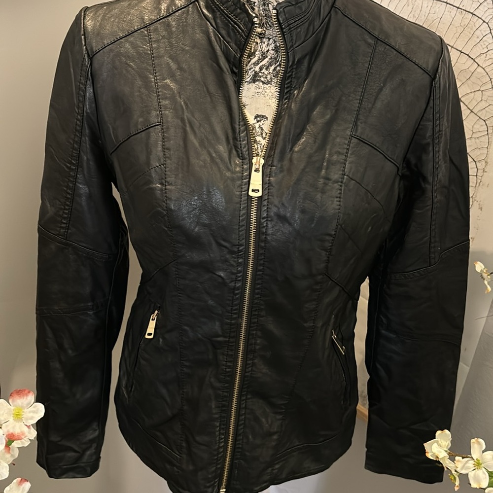 GUESS jacket - Picture 2 of 8